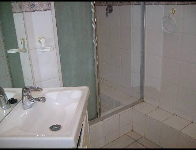 0 BEDROOM PROPERTY TO RENT IN BEDFORD GARDENS